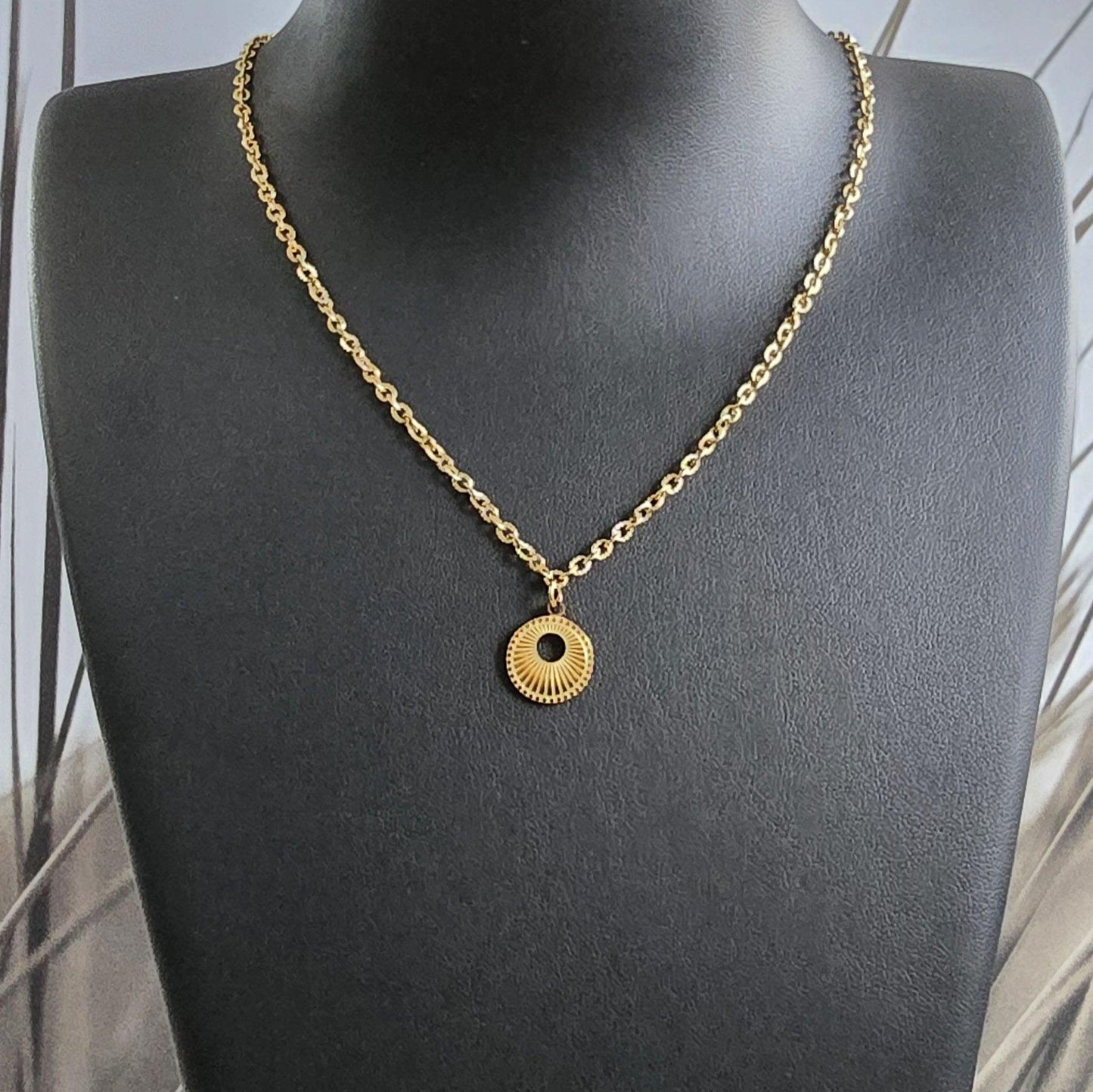 Collier MAEVE