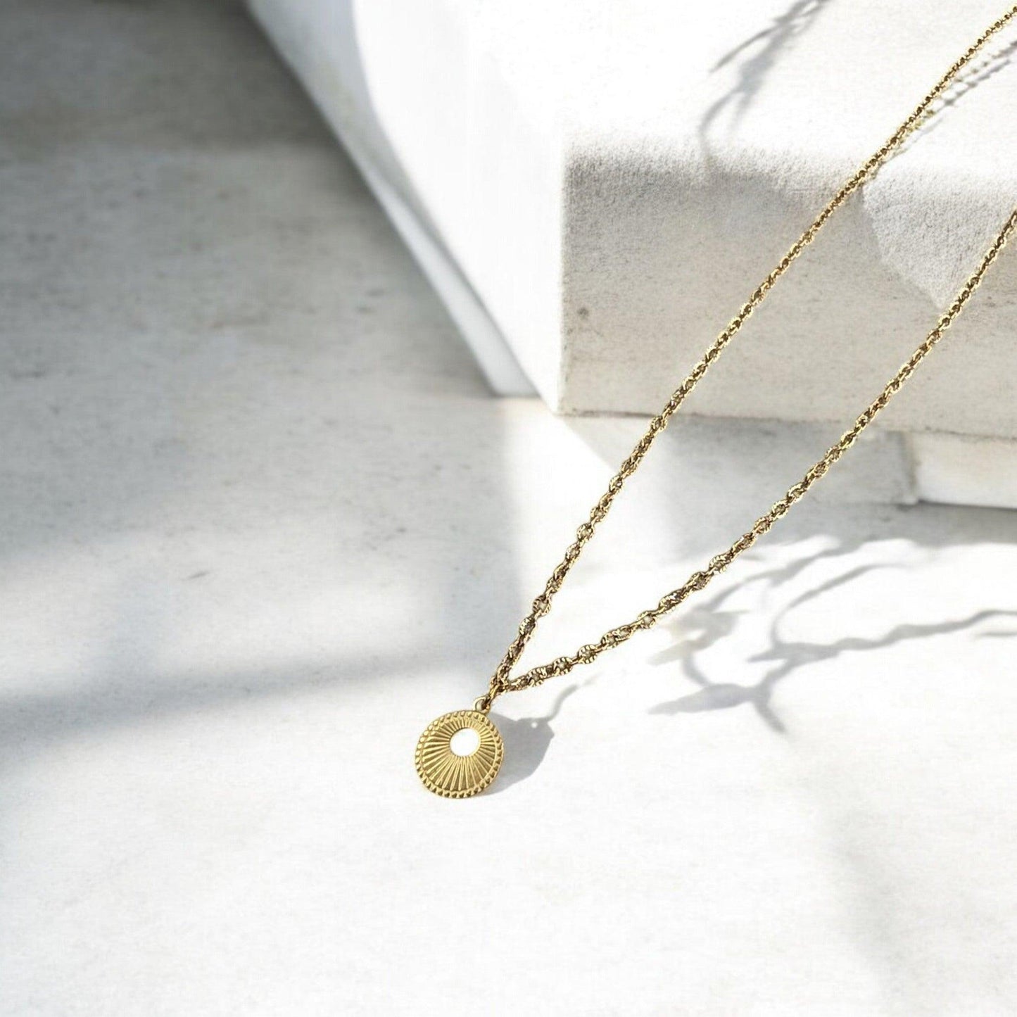 Collier MAEVE