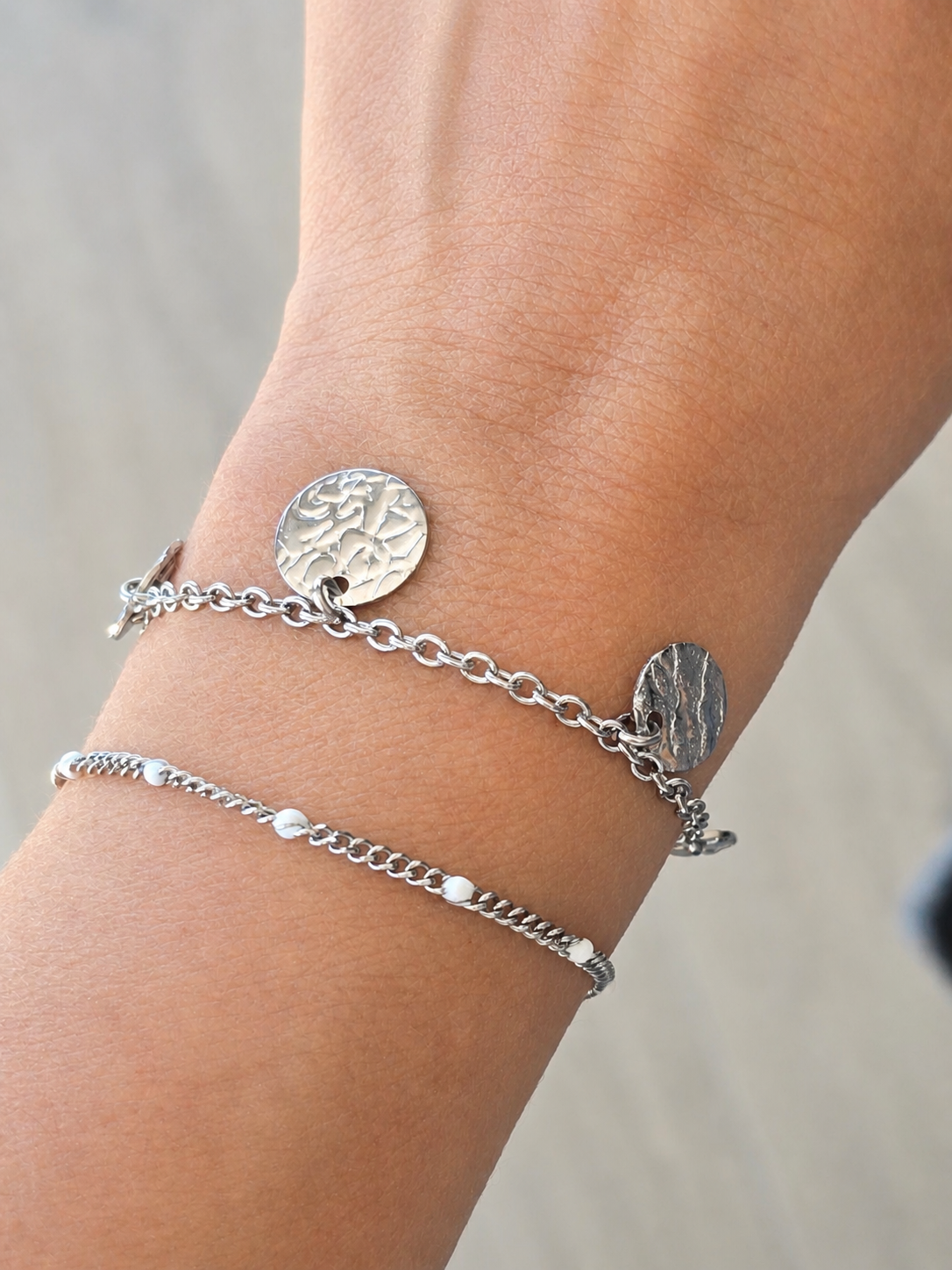 Bracelet acier inoxydable argenté pampilles sequins DIONE