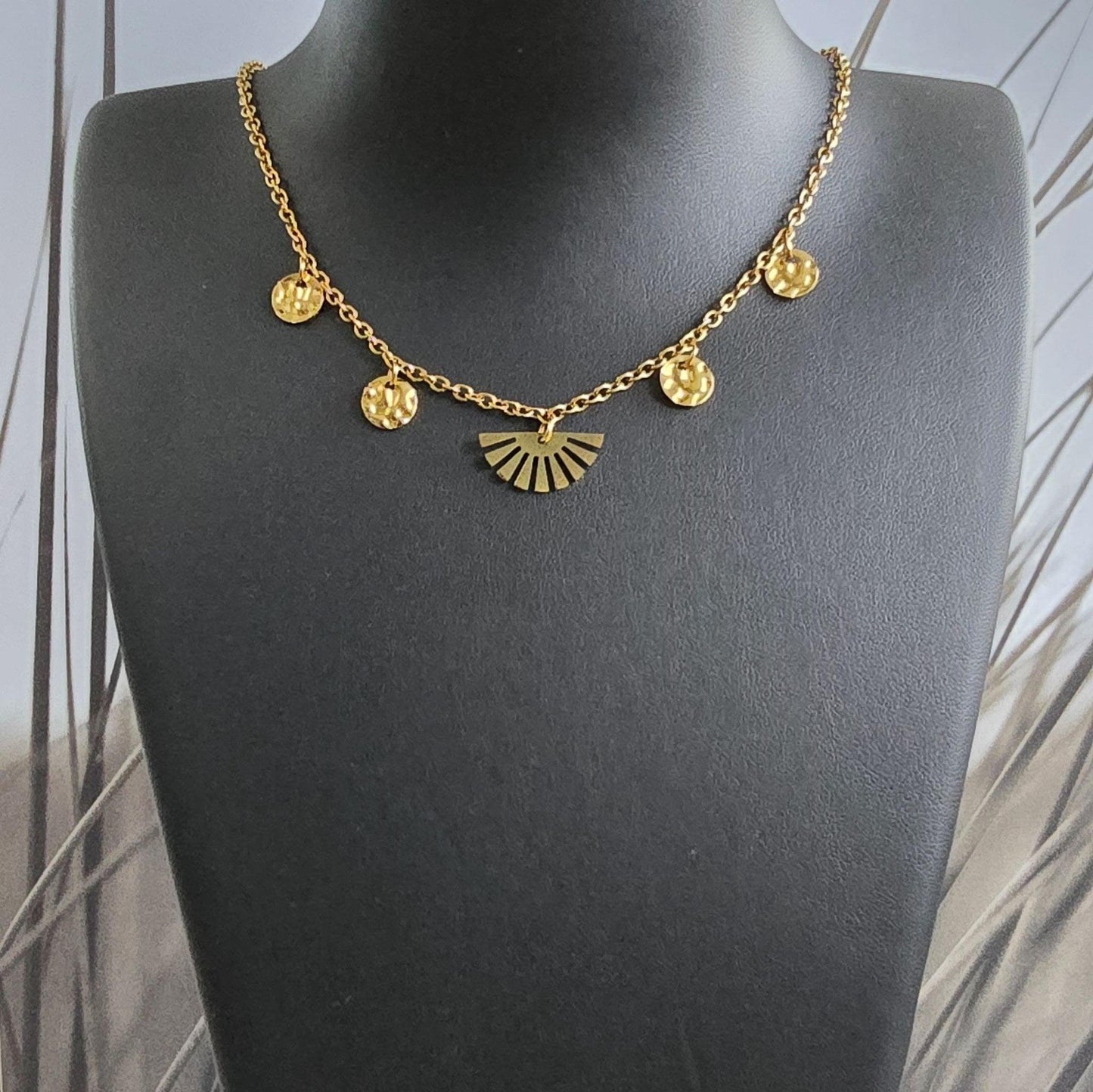 Collier HECATE