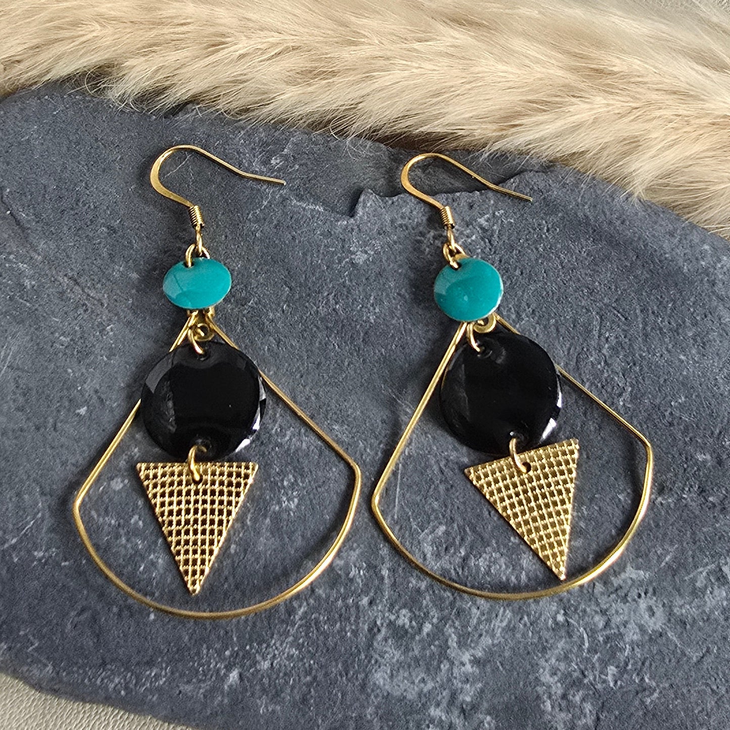 Boucles d'oreille LIRA