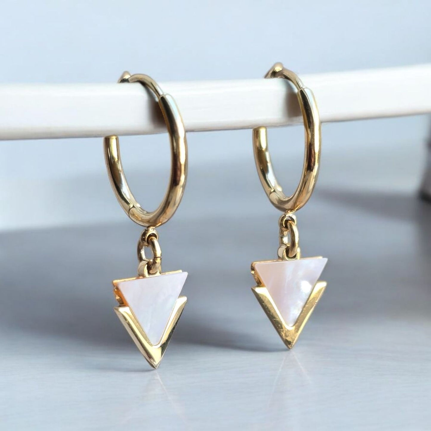 boucles oreilles femme nacre dore acier inoxydable fait main