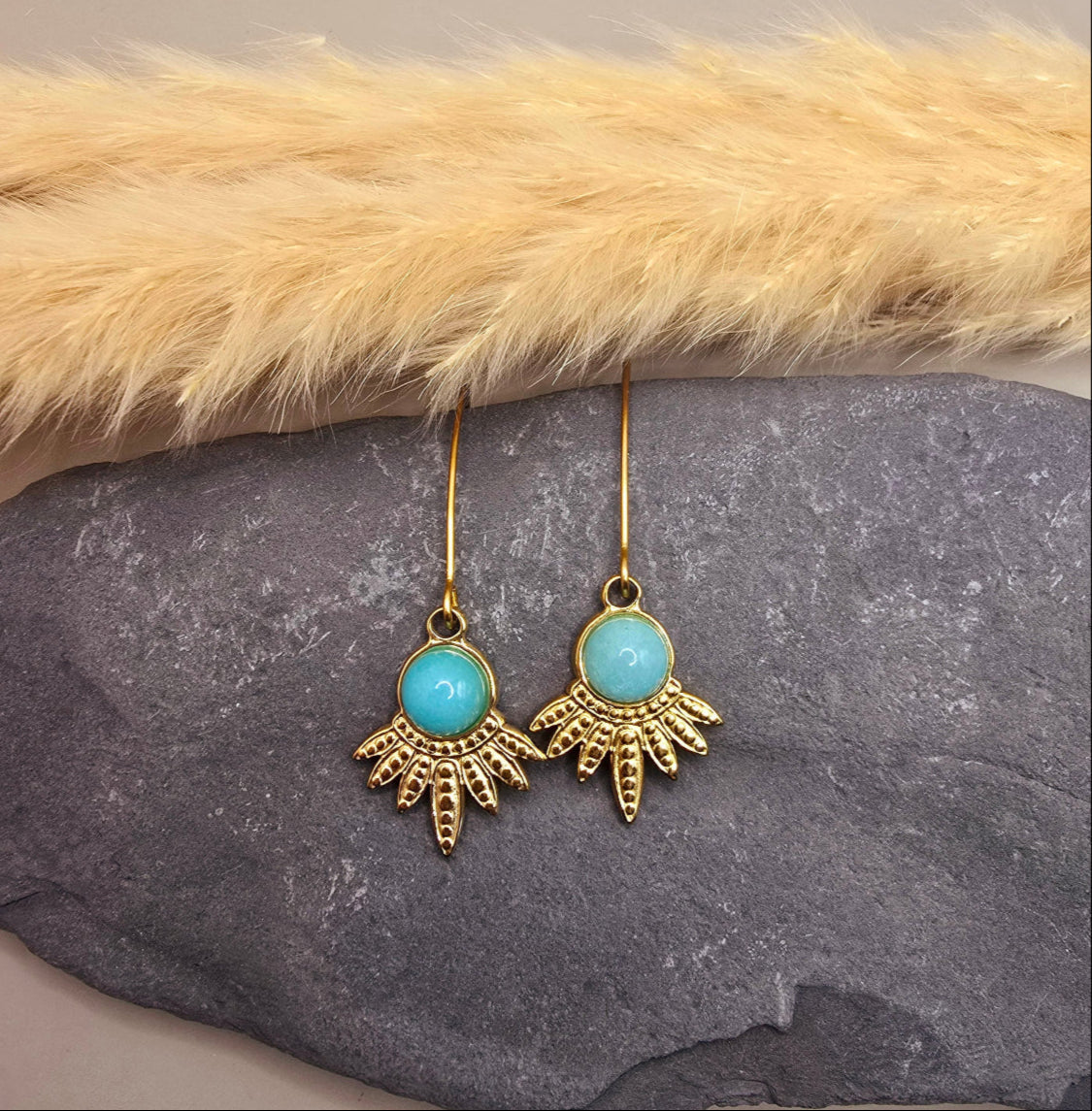 Boucles dorées avec pierre amazonite