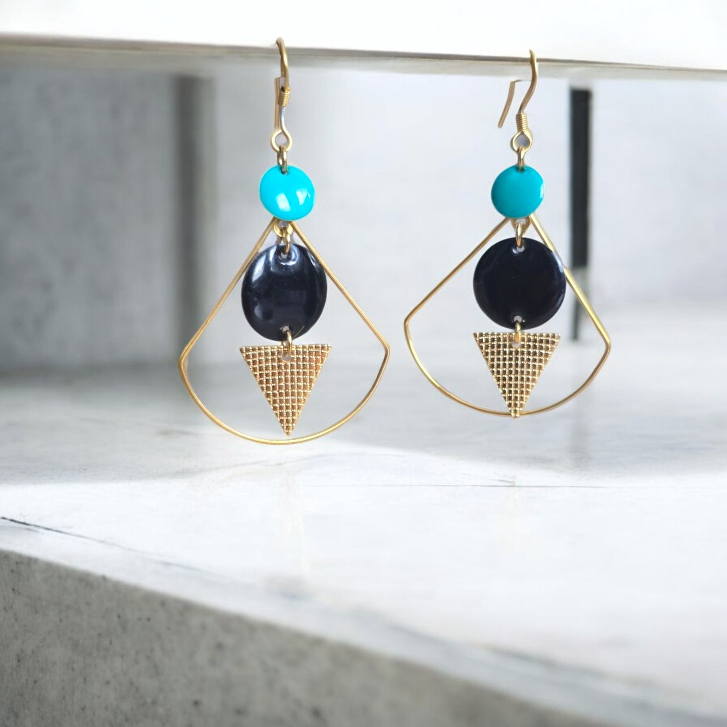 Boucles d'oreille LIRA