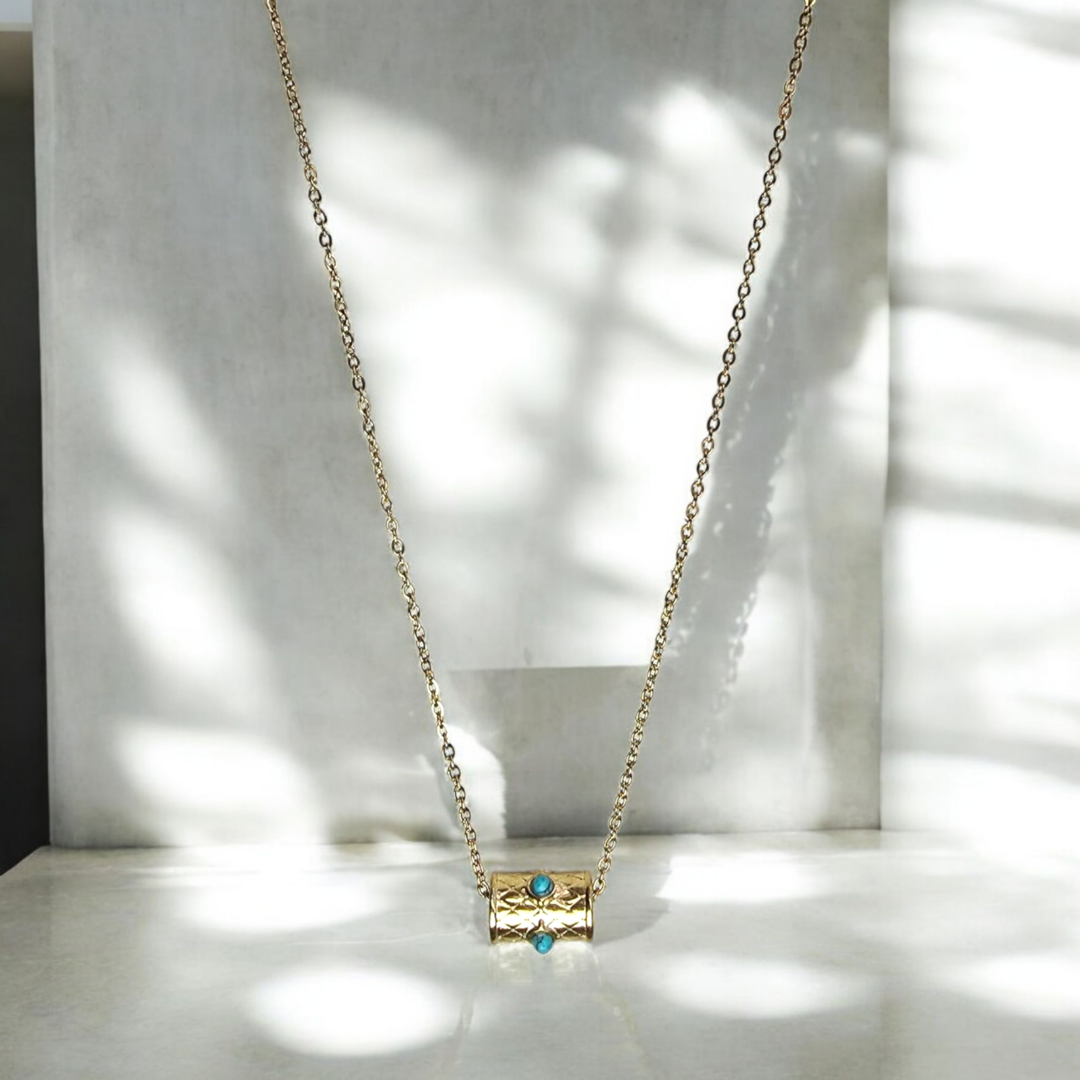 Collier Acantha doré avec perle colonne et pierre turquoise